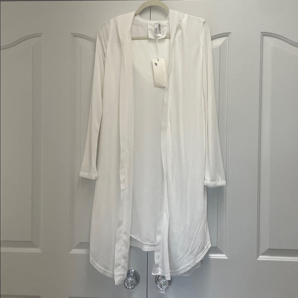 Miilla Clothing, White Hooded Open-Front Long Cardigan, New with tags